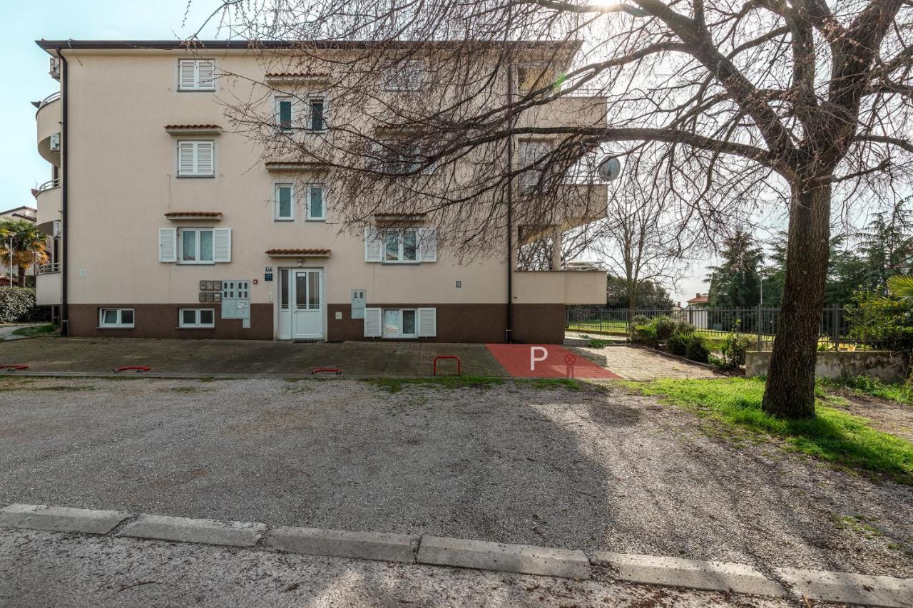 Apartment Andrea Poreč Eksteriør billede
